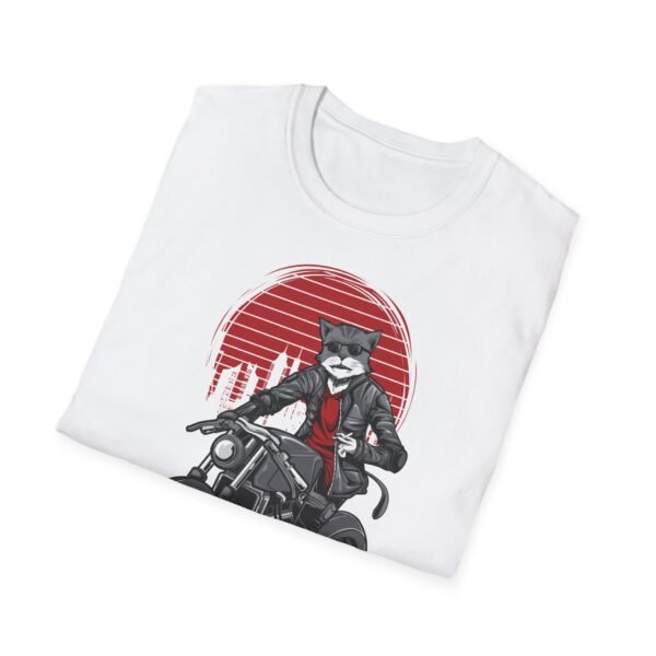 Cool Cat Biker T-Shirt - T-shirt unisexe souple pour les amoureux des animaux – Image 4